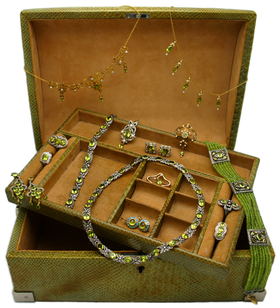 August Birthstone_Peridot - Cynthia Findlay Antiques